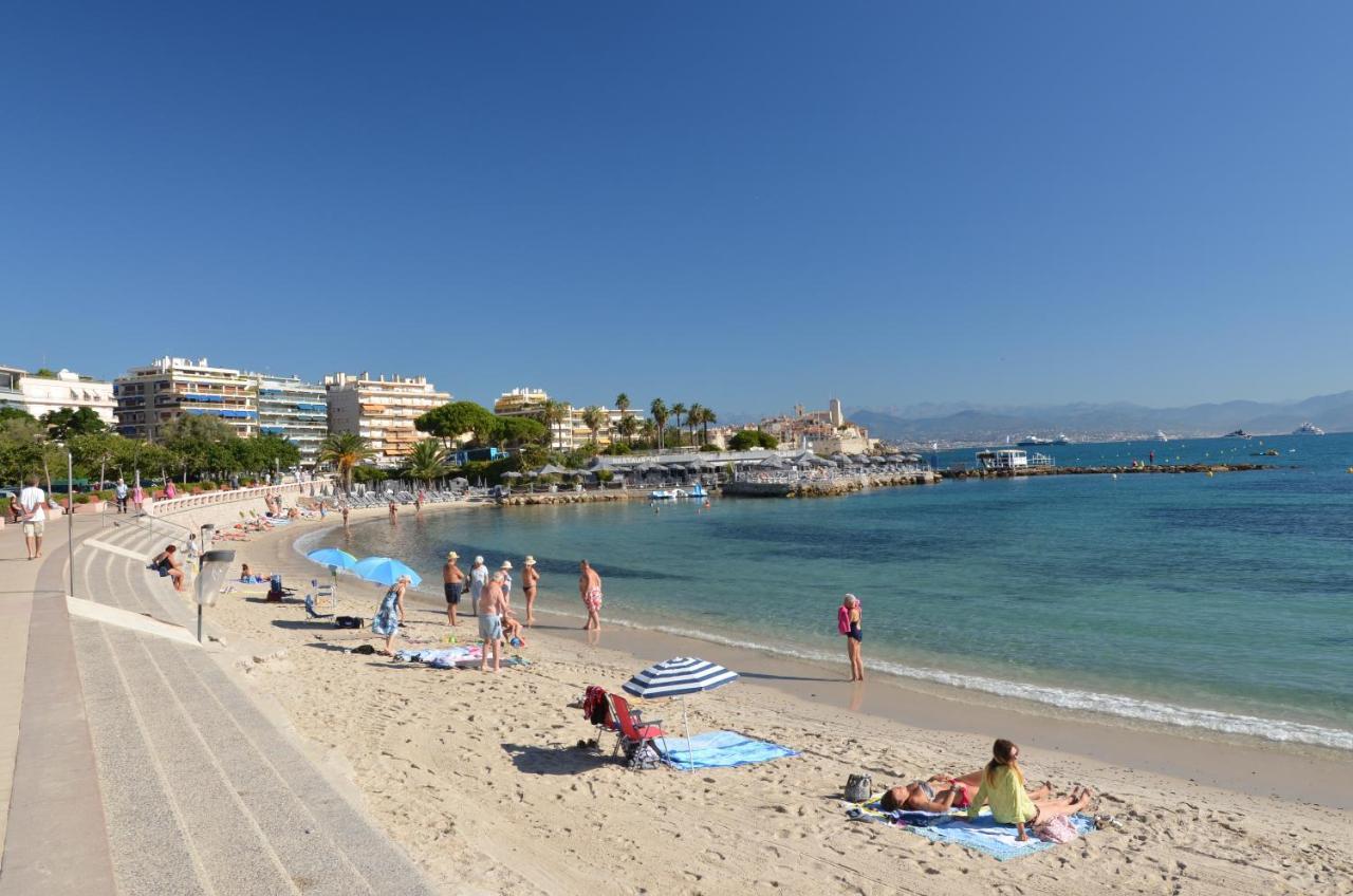 2 Pieces Climatise Avec Balcon Dans Le Vieil Antibes, Residence Avec Ascenseur エクステリア 写真