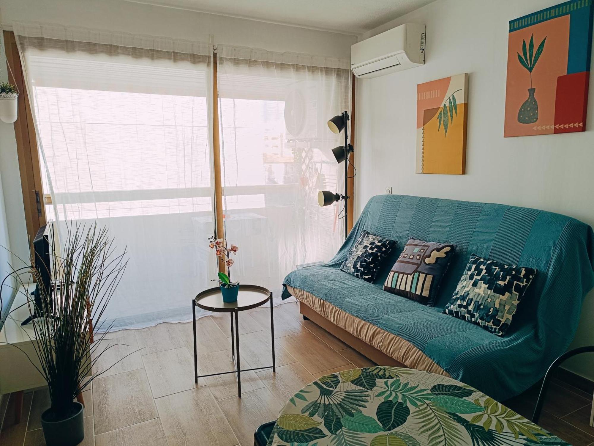 2 Pieces Climatise Avec Balcon Dans Le Vieil Antibes, Residence Avec Ascenseur エクステリア 写真